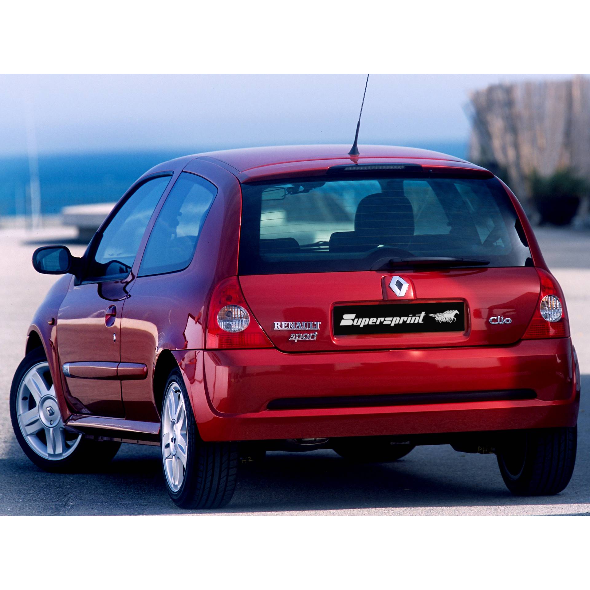 RENAULT CLIO II 2.0i RS (169 Hp) ' 01 -> '03
